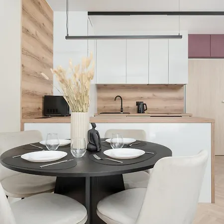 Lejlighed Stylowy Z Balkonem I Wanna By Renters *